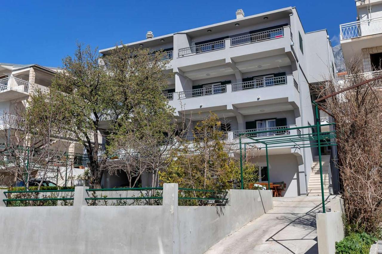 Luxurious Apartment Nino Makarska Buitenkant foto