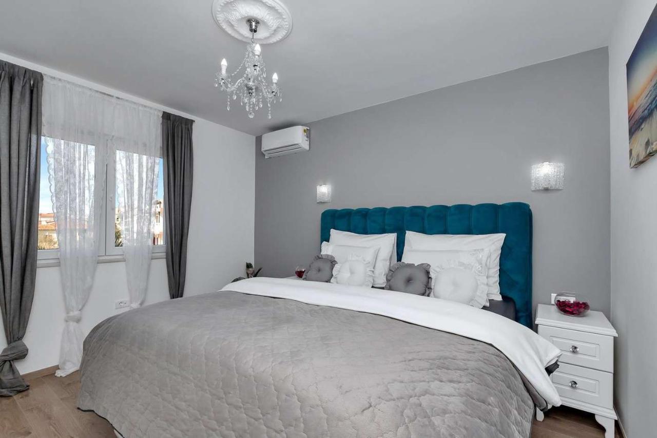 Luxurious Apartment Nino Makarska Buitenkant foto
