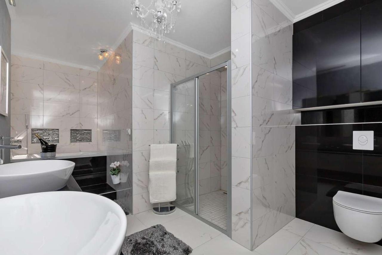 Luxurious Apartment Nino Makarska Buitenkant foto