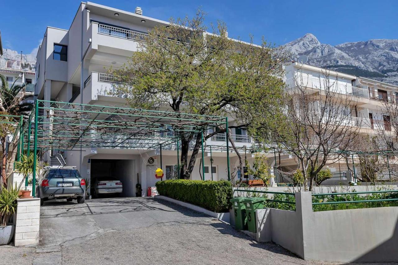Luxurious Apartment Nino Makarska Buitenkant foto